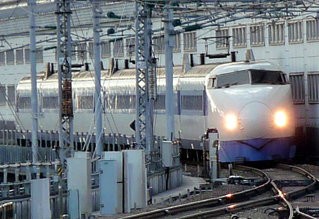 081214_０系新幹線・新大阪駅