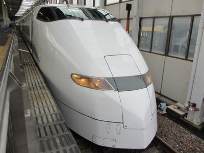 120307_300系・広島駅