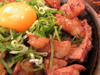 180613_三六八「とろホルモン丼」